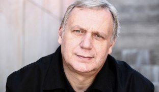 Roman Gutek primește Premiul Janovics Jenő la TIFF.25