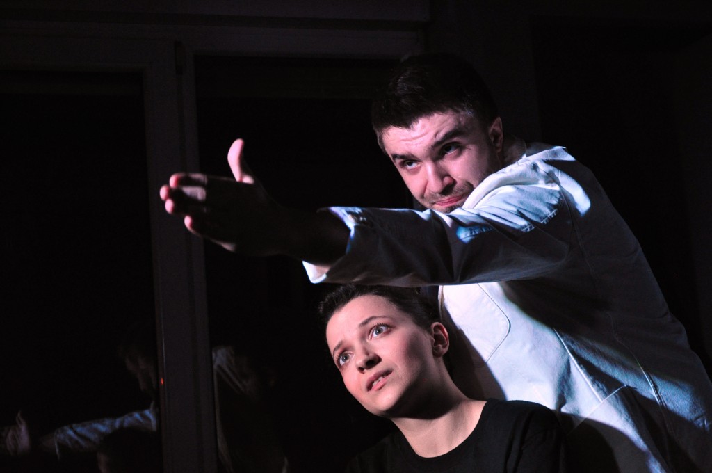 Un teatru