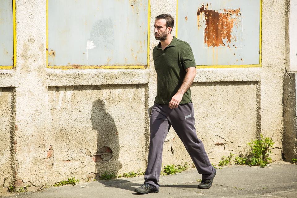 Serban Pavlu, într-o scenă din serialul HBO „Umbre“