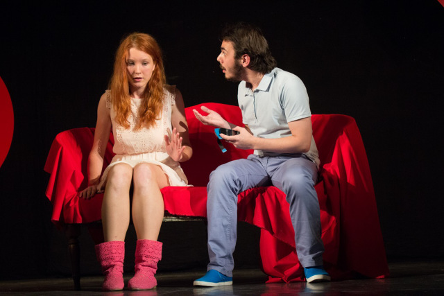 Supermarket Love, Teatrul In culise